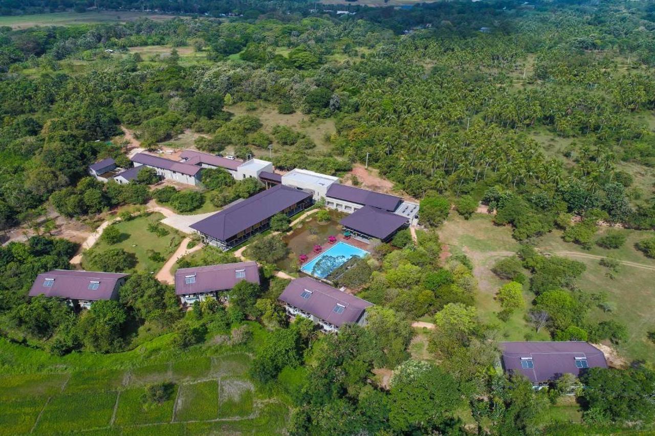 Tropical Life Resort And Spa Dambulla Ngoại thất bức ảnh