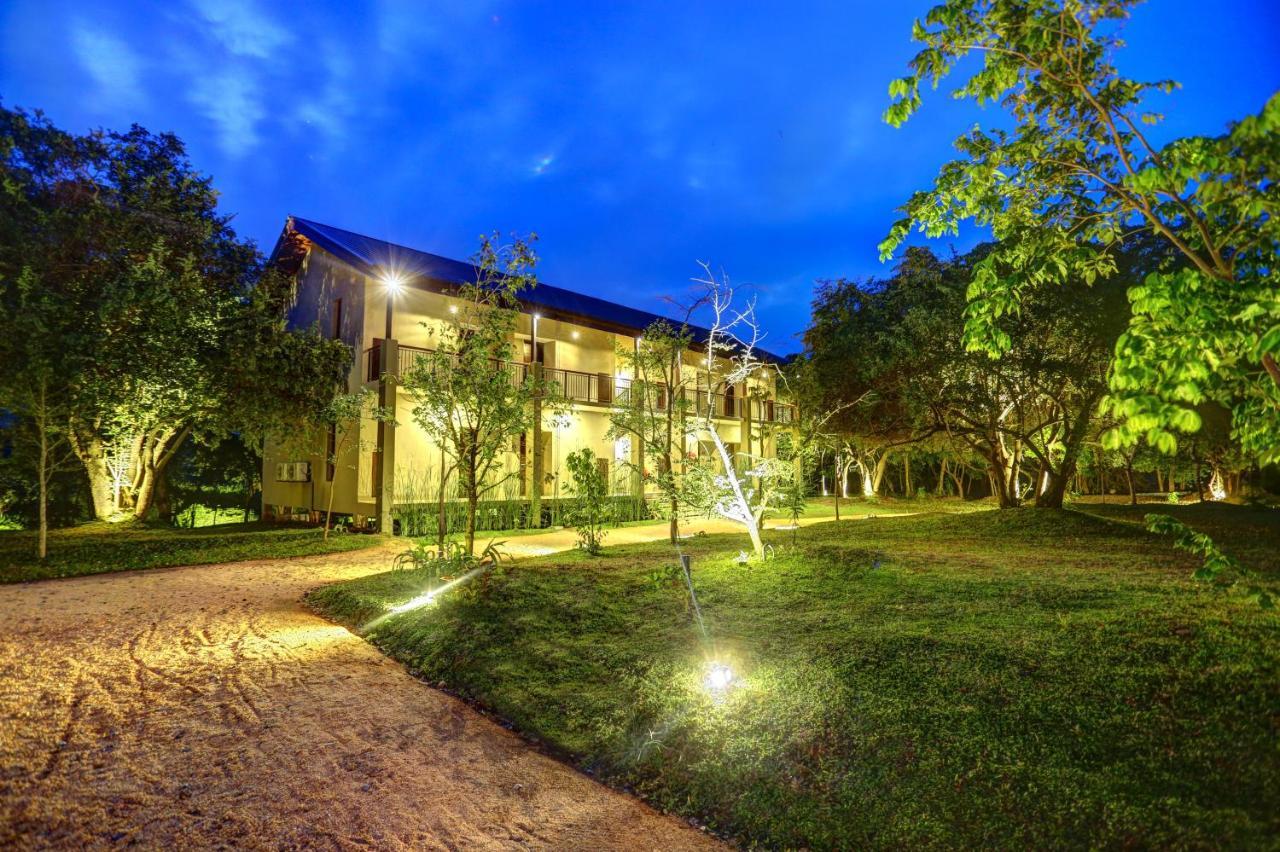 Tropical Life Resort And Spa Dambulla Ngoại thất bức ảnh