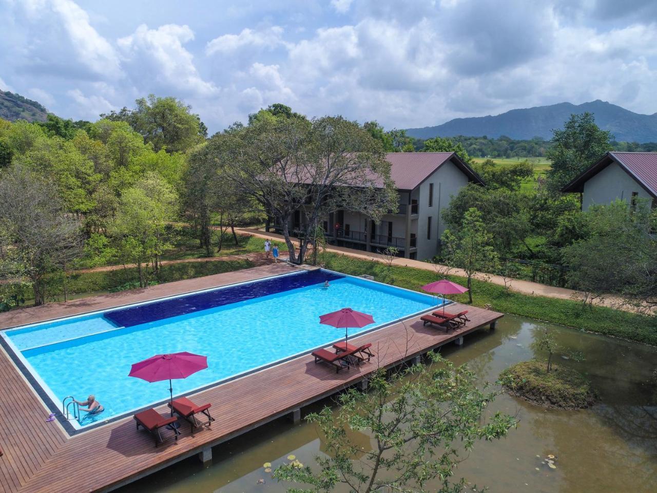 Tropical Life Resort And Spa Dambulla Ngoại thất bức ảnh